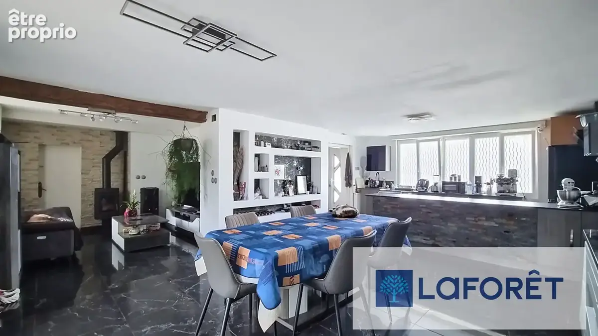 Photo Maison à Le Beny-Bocage au prix de 159 450€