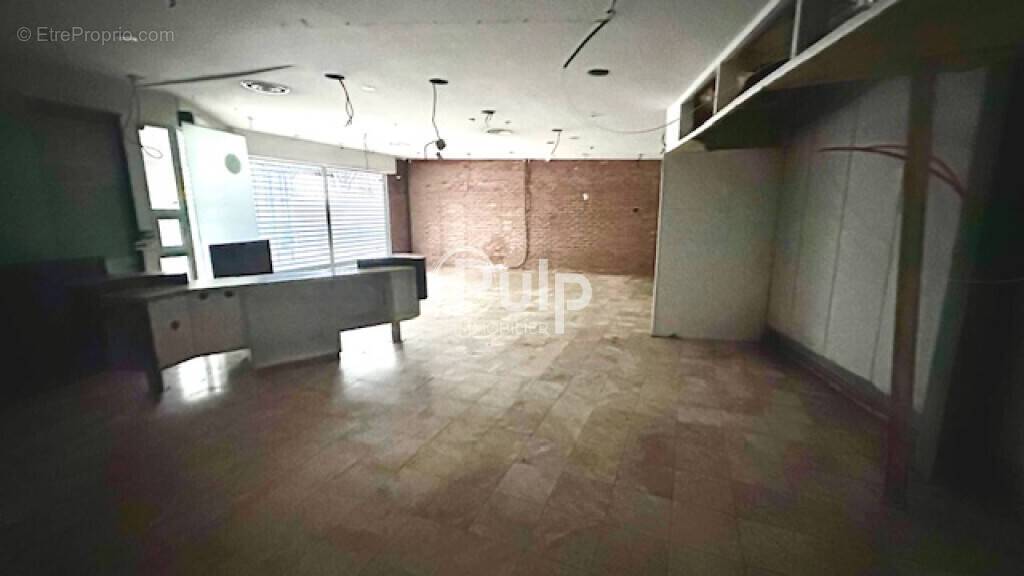 Commerce à ELEU-DIT-LEAUWETTE