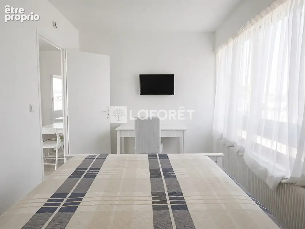 Appartement paris 15 - t2 avec terrasse - photo 7
