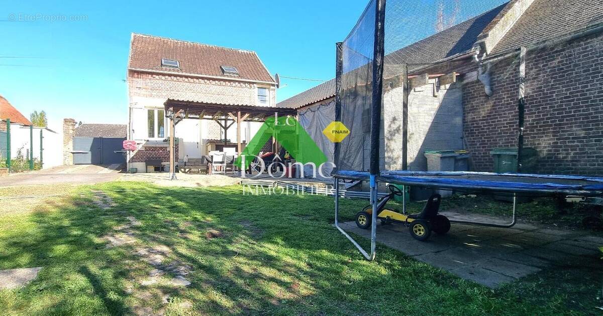 Maison à SAINT-CREPIN-IBOUVILLERS