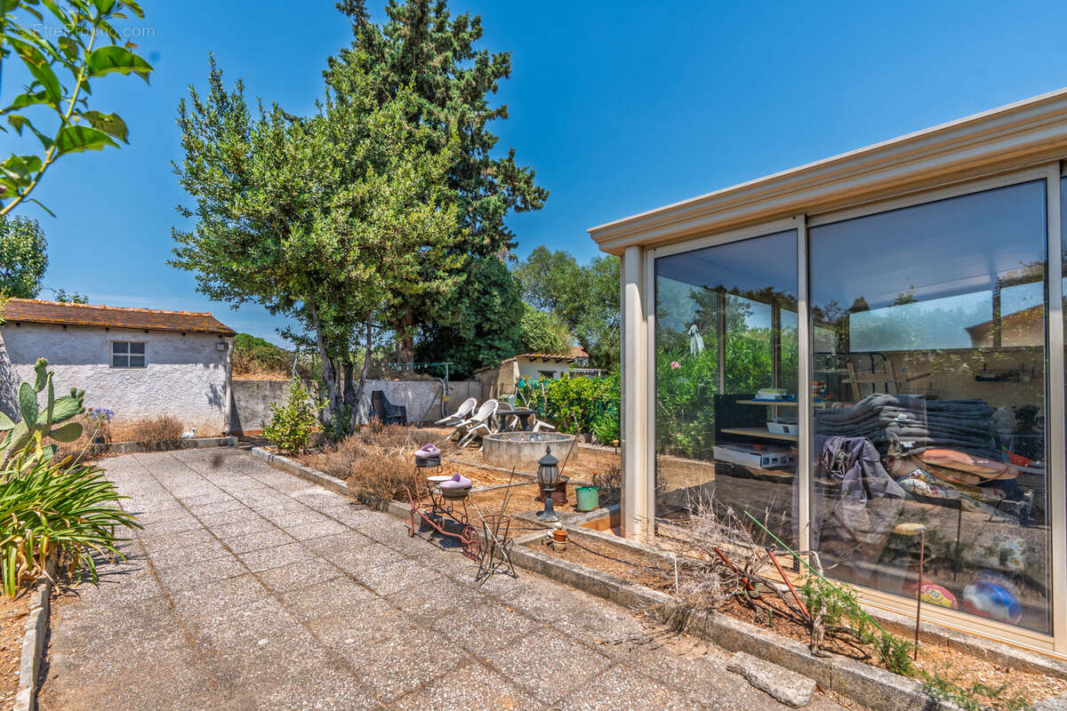 Maison à HYERES