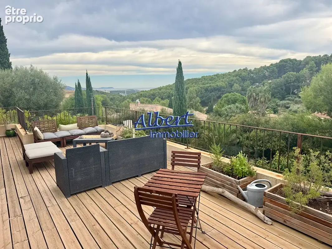 Villa Ollioules 4 pièce(s) 134.47 m2 - photo 3