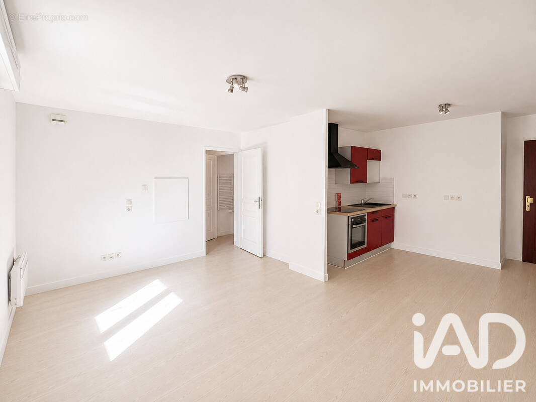 Photo 1 - Appartement à CORBEIL-ESSONNES