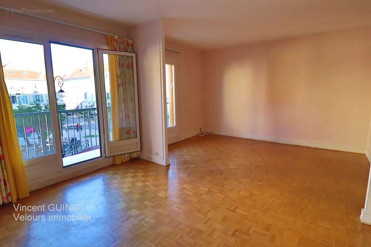 Appartement à SAINT-GERMAIN-EN-LAYE