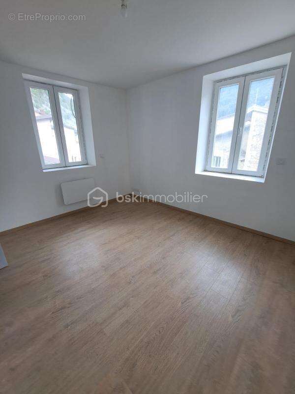 Appartement à MOREZ