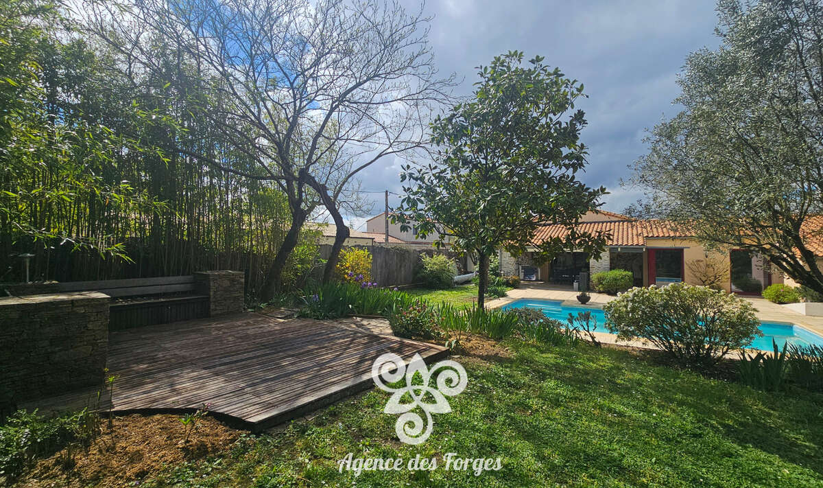 Maison à SAINT-JULIEN-DE-CONCELLES