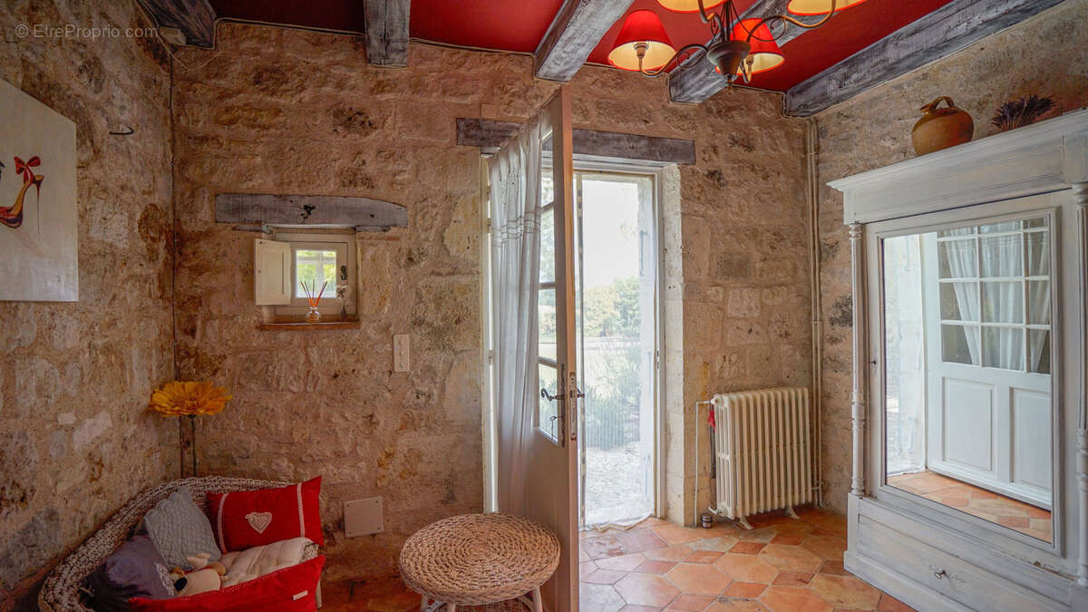 Maison à TOUFFAILLES