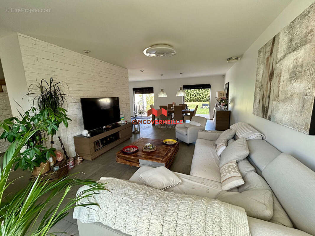 Maison à CARRIERES-SOUS-POISSY