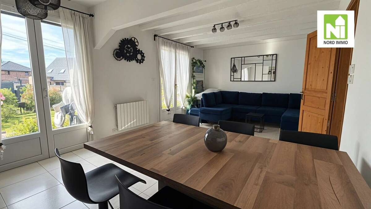 Maison à MERIGNIES