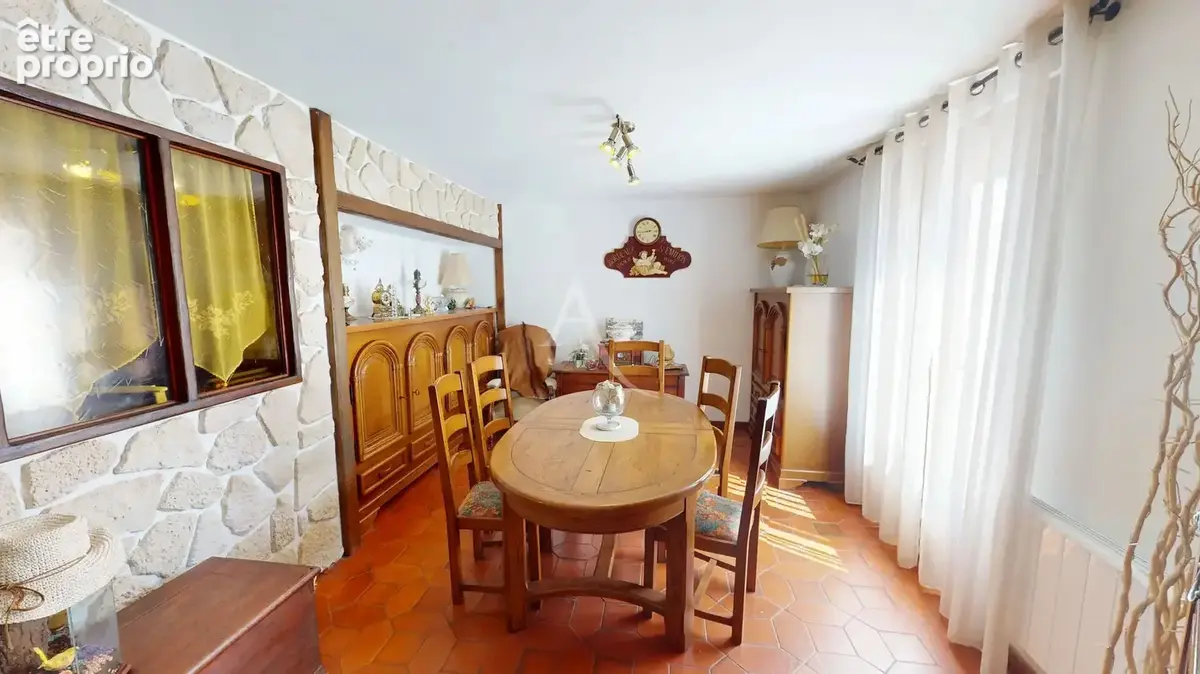 Maison Fay Aux Loges 6 pièces - 2641 m² de terrain avec dépendances - photo 2