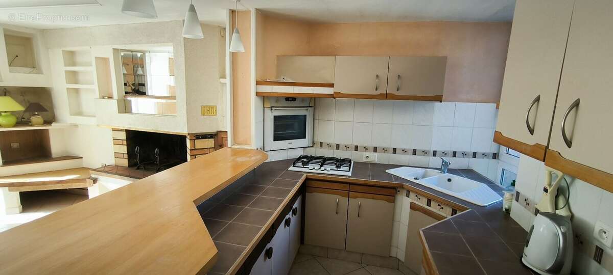 Maison à LA VARENNE