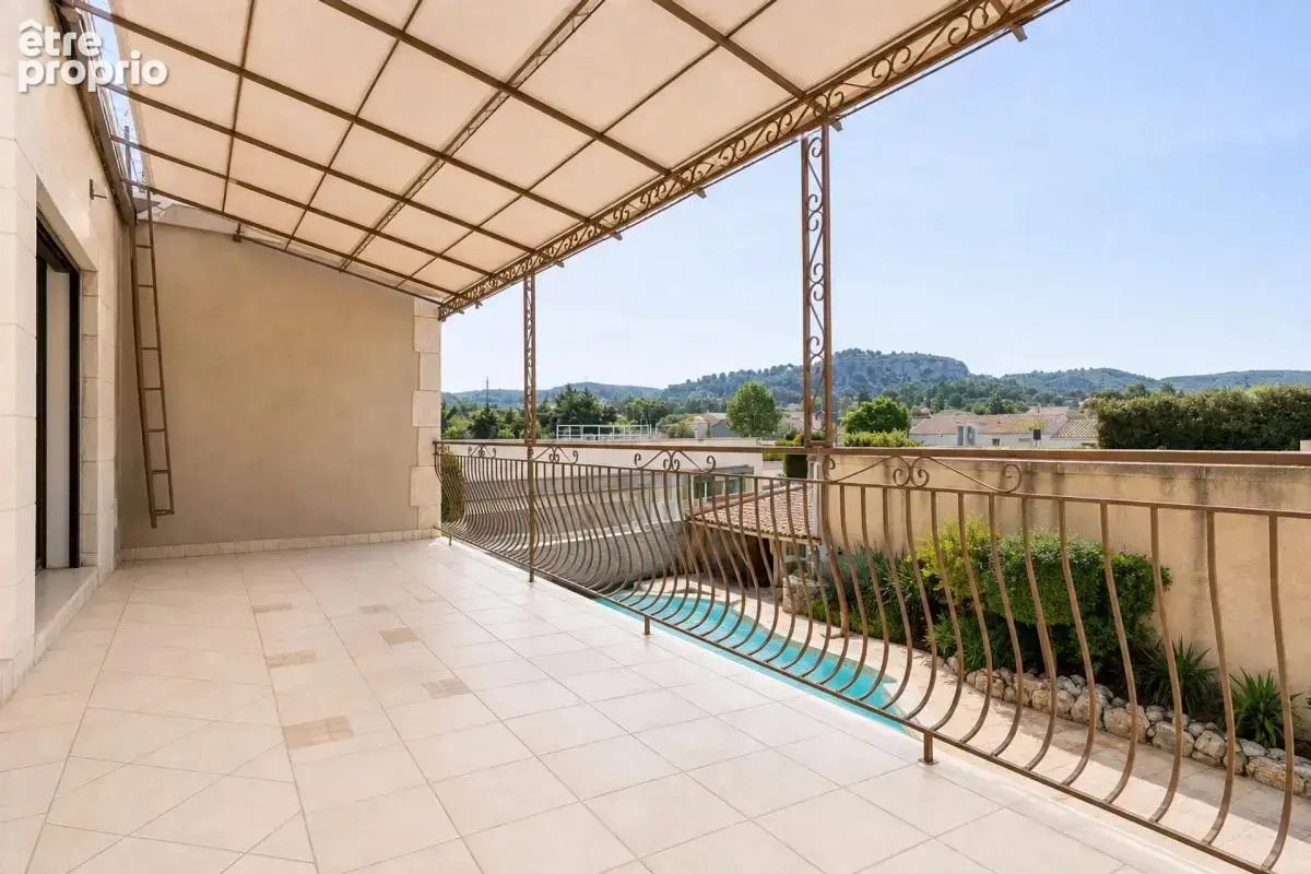 Maison 7 pièces de 238 m² à Gignac-la-Nerthe - photo 15