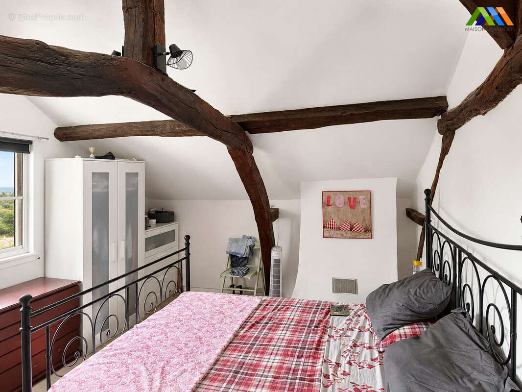 Maison 152 m² à Villecomtal-Sur-Arros  - photo 8