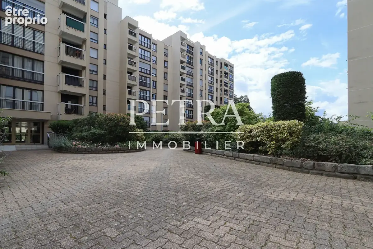 Appartement 2 pièces 46m2 - Métro L'hay les Roses - photo 11