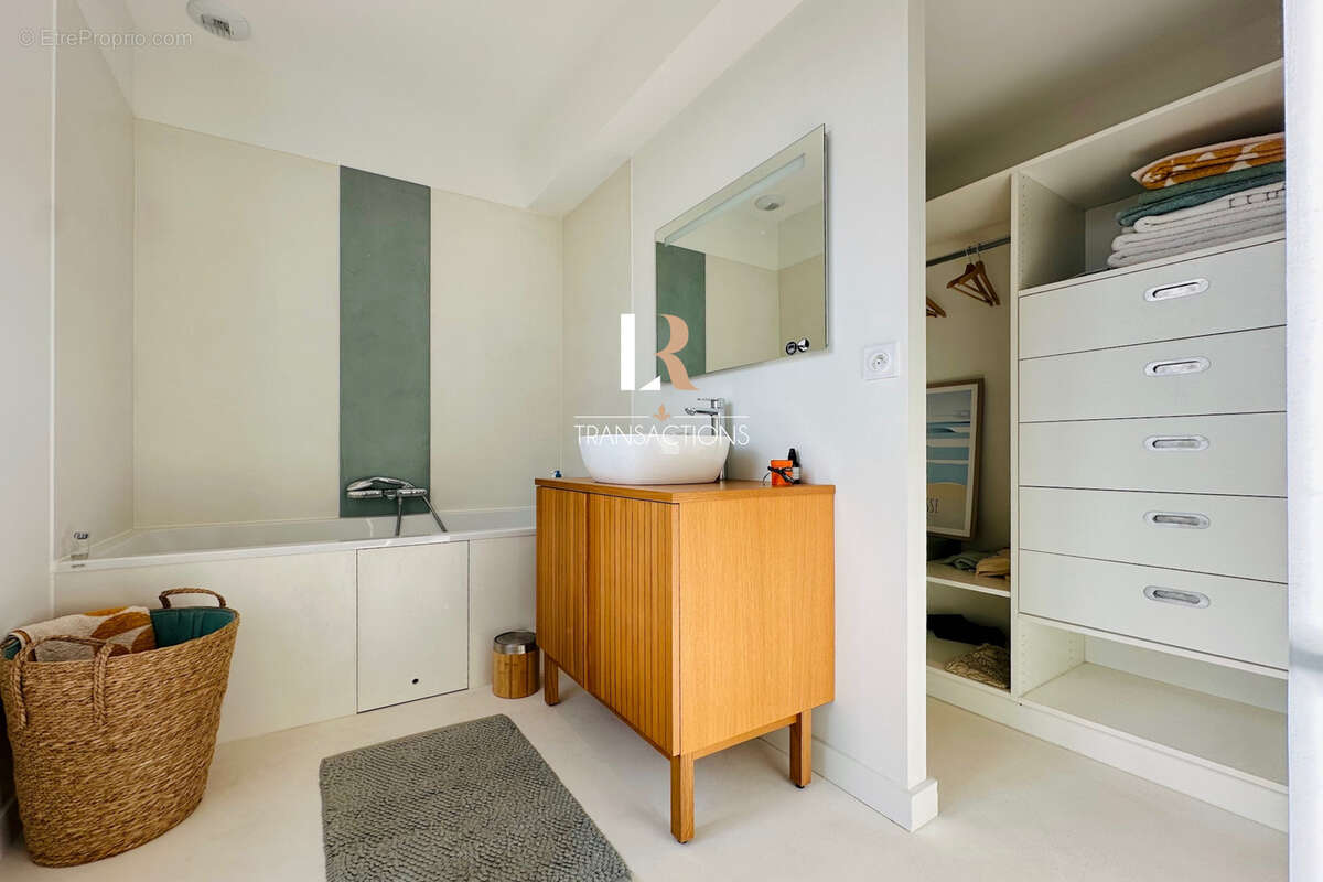 Maison à LA ROCHELLE