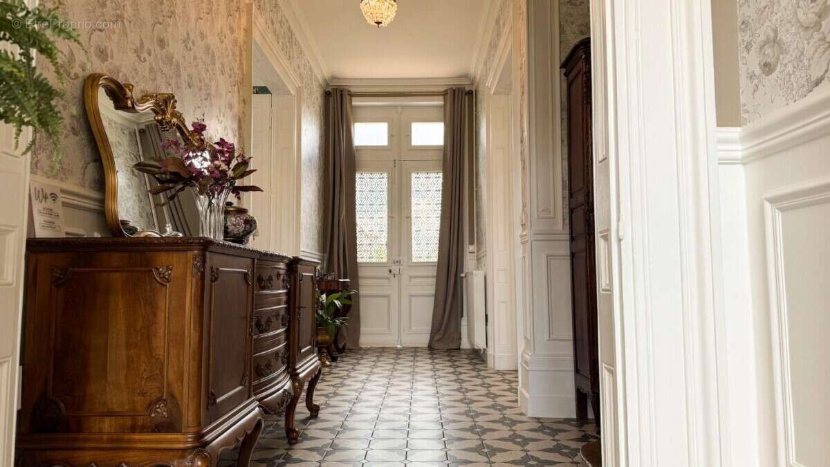 Maison à CHATELLERAULT
