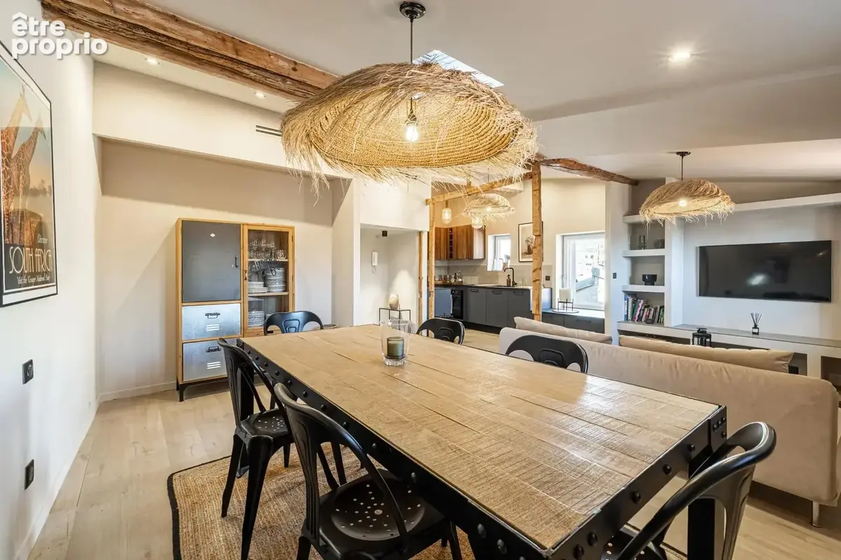 Nice - Vieux Nice - Superbe 3 pièces en duplex - Vue mer et colline du château - photo 4