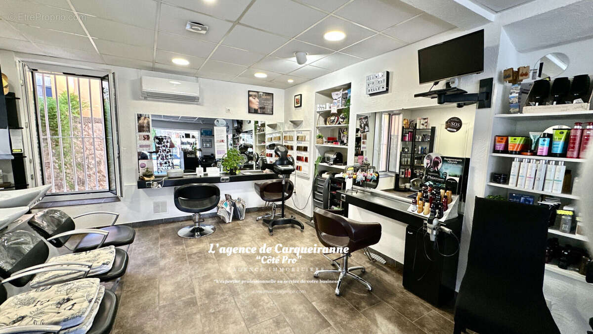 Commerce à CARQUEIRANNE