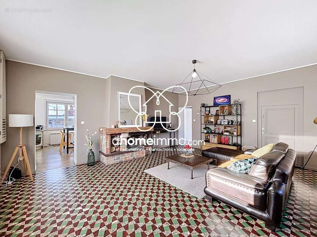 Maison à RAIMBEAUCOURT