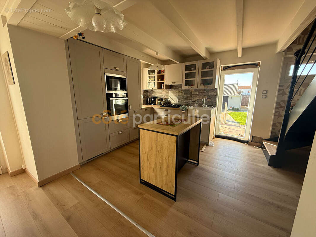 TRIAIZE Maison 4 chambres - photo 4
