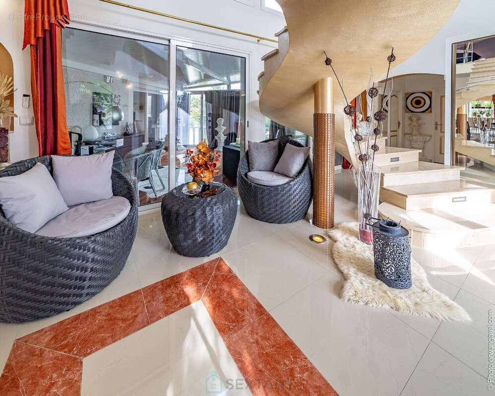 Luxueuse villa contemporaine de 700M² à 30 mn de Fontainebleau - photo 8