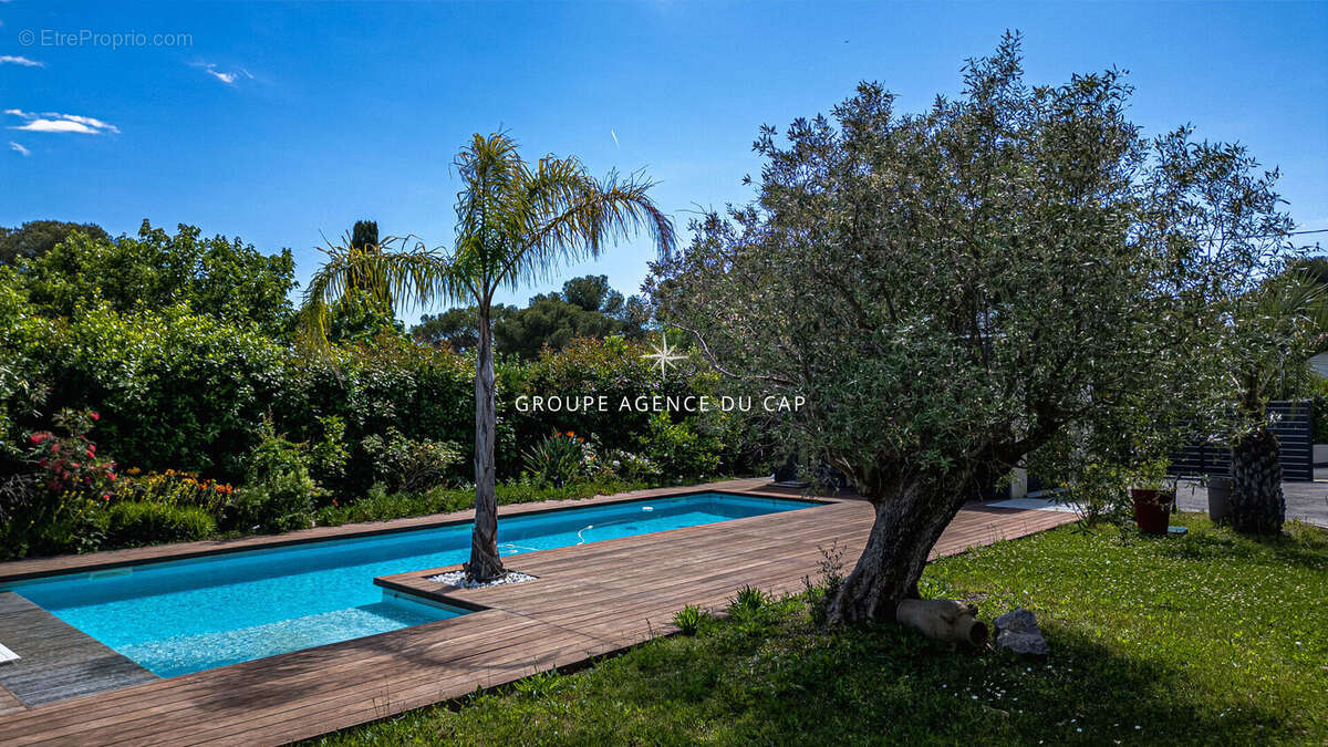 Maison à SAINT-RAPHAEL