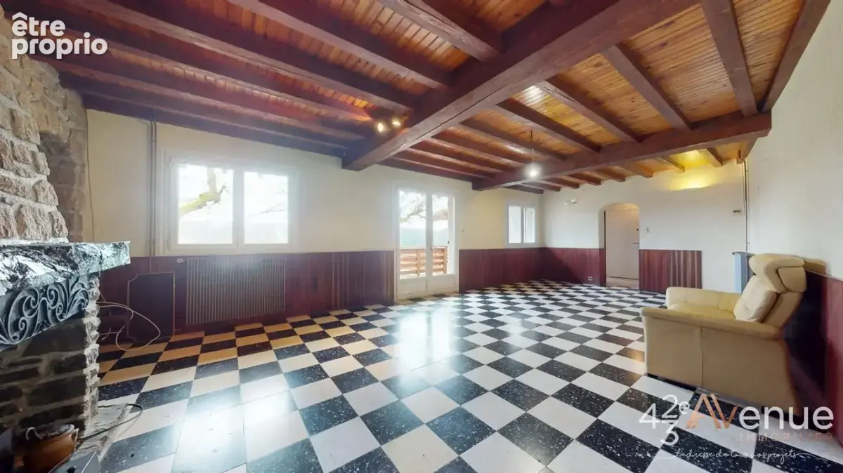 Maison 143 m² à Bas-En-Basset  - photo 6