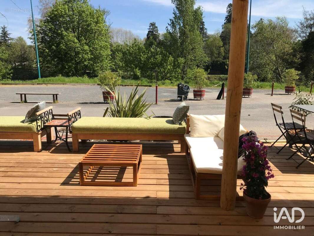 Photo 6 - Commerce à ALBAS