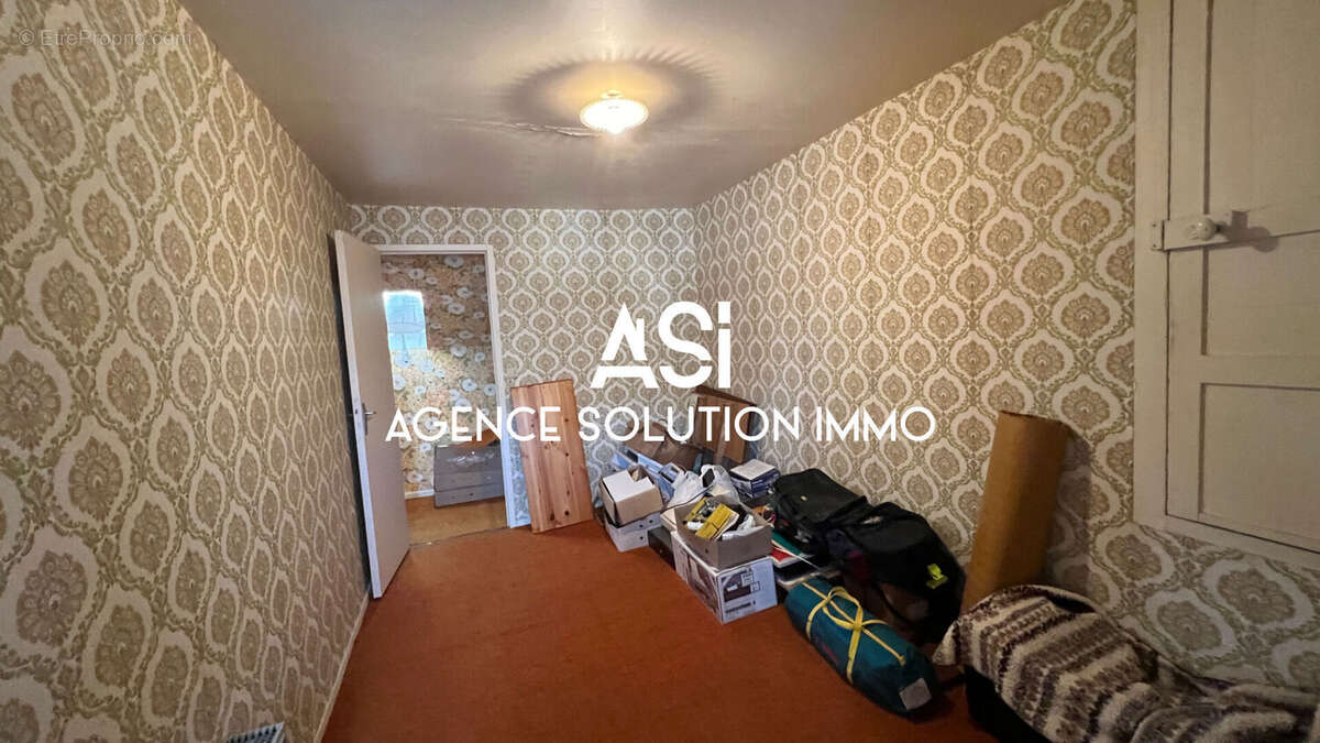 Maison à LIGNIERES-ORGERES