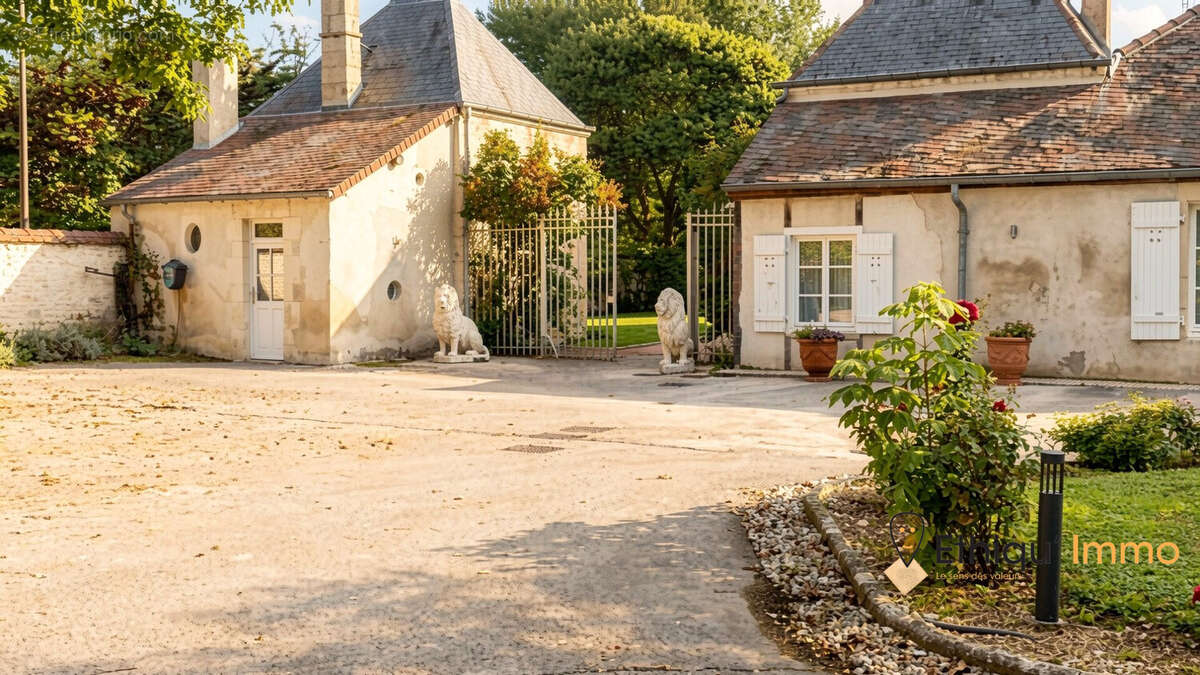 Autre à TROYES