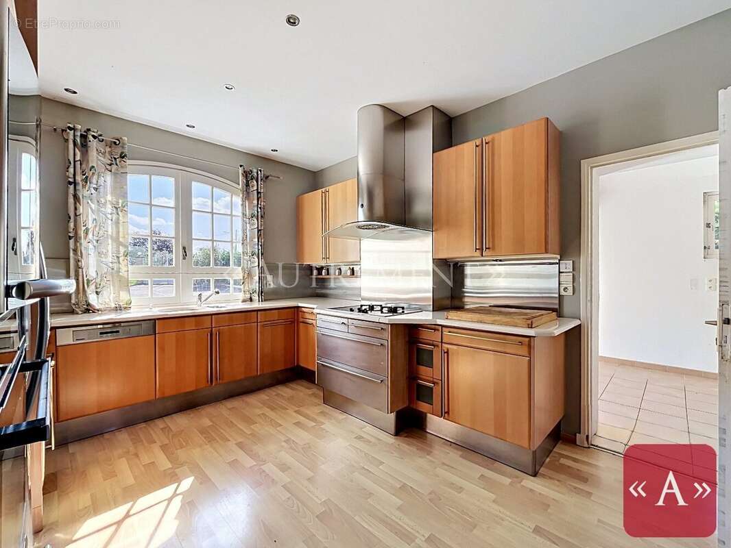 Maison à GIROUSSENS