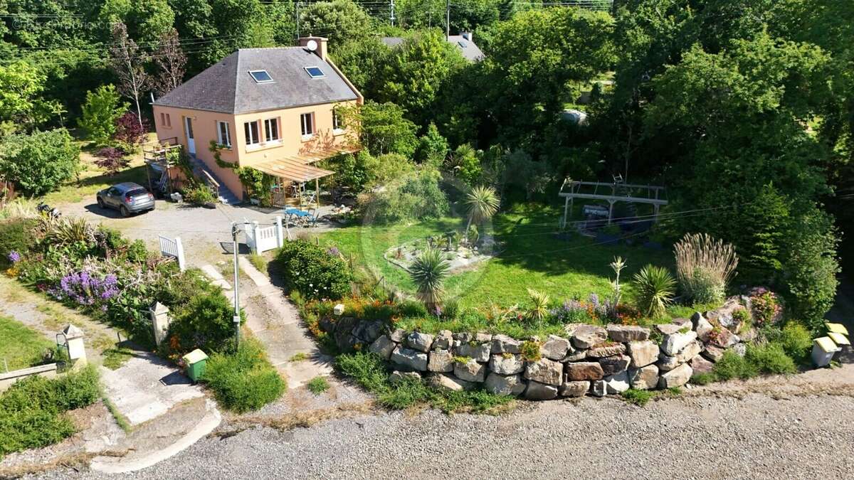 Maison à LA FOREST-LANDERNEAU
