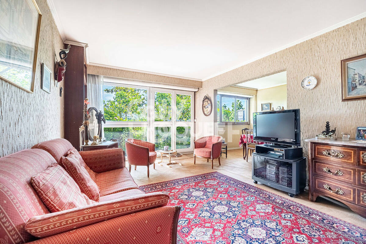 Appartement à ASNIERES-SUR-SEINE