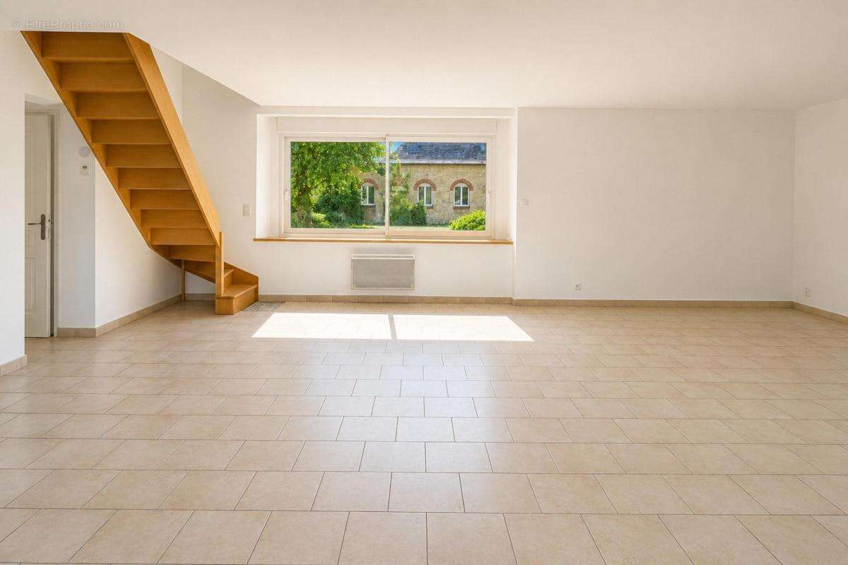 Maison à CHANGE