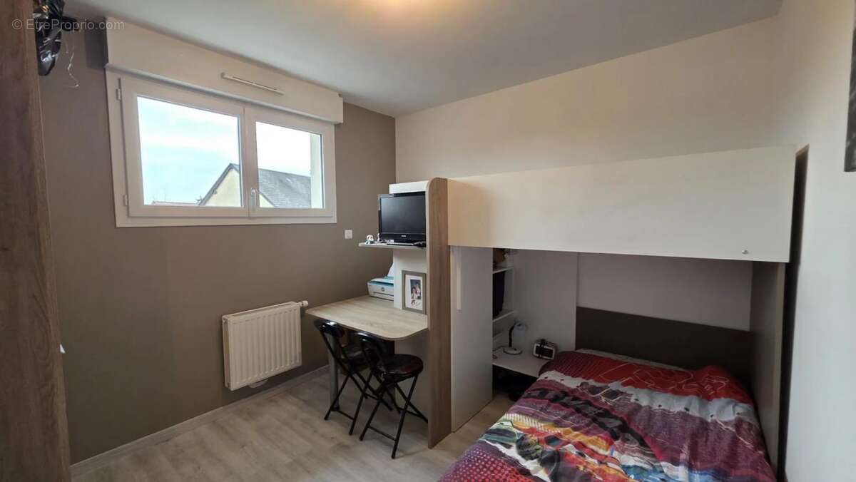 Maison à GRANDVILLIERS