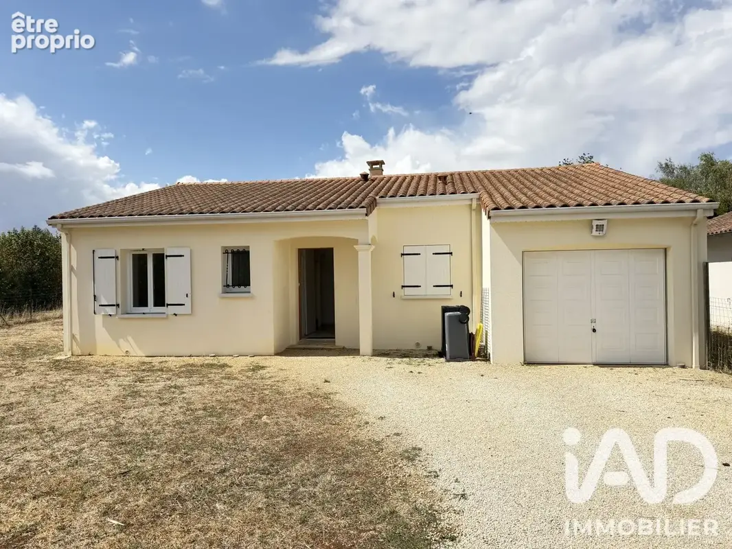 Photo 1 - Maison à VIVONNE