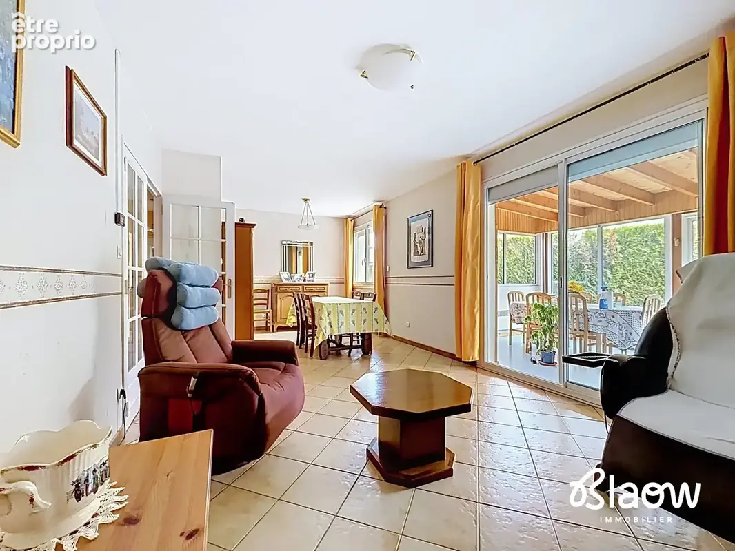 Maison 5 pièces 108 m² à vendre à Meyzieu (69330) - photo 2