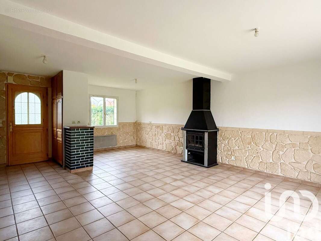 Photo 3 - Maison à GRANDVILLIERS