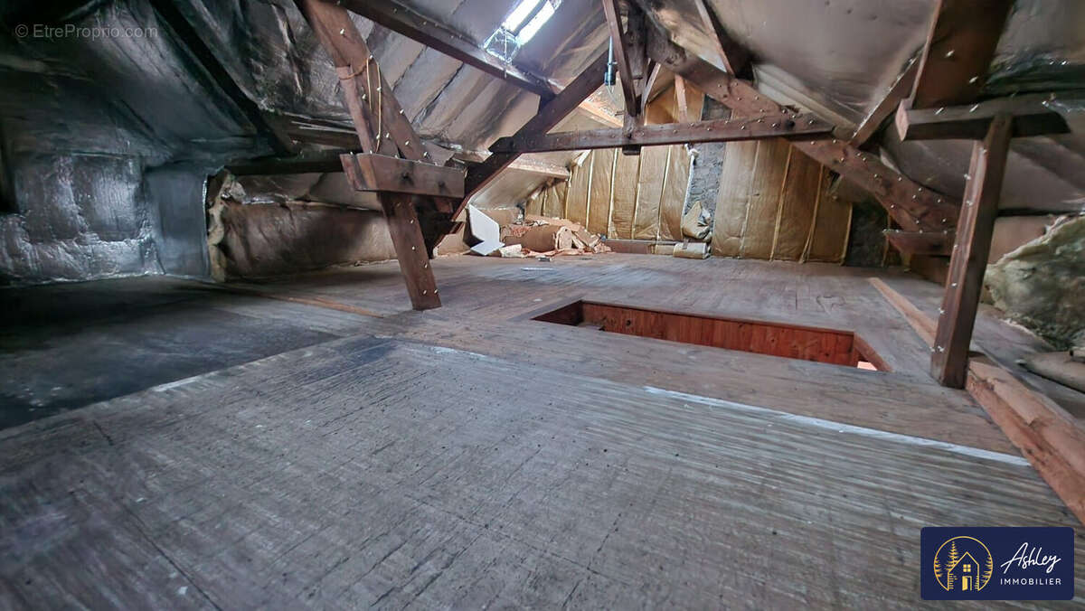Maison 7 pièces Sérandon - Maison à SERANDON