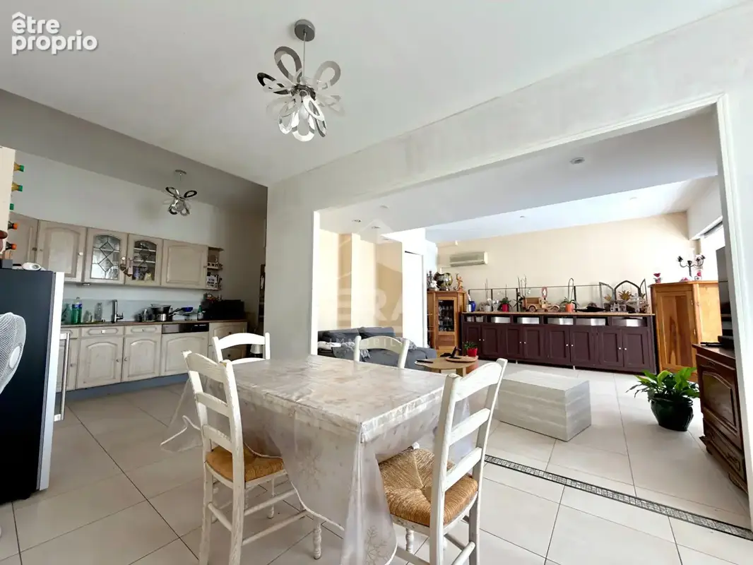 Immeuble 200m² à nemours - photo 2