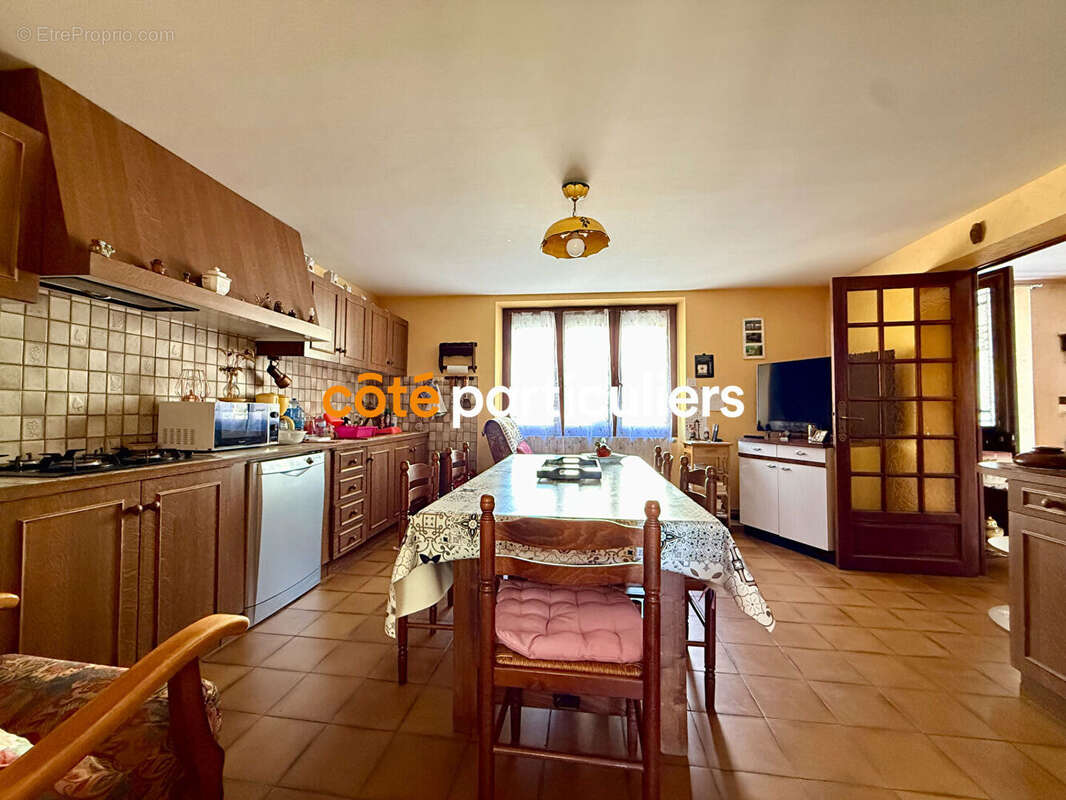 Maison à VIELMUR-SUR-AGOUT