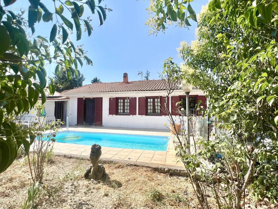 Maison à FORCALQUEIRET