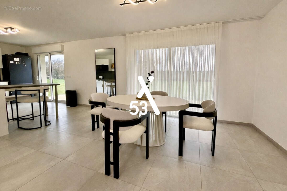 Maison à EPERLECQUES