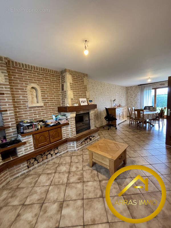 Maison à SAINTE-CATHERINE