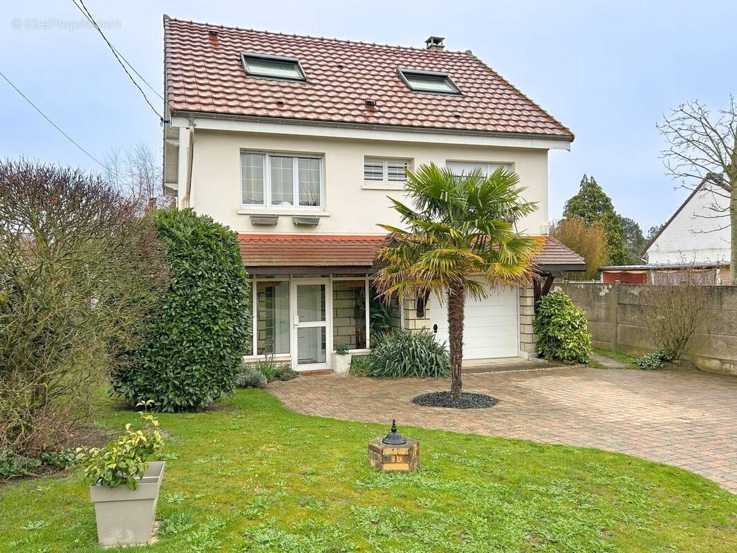 Maison à CONFLANS-SAINTE-HONORINE