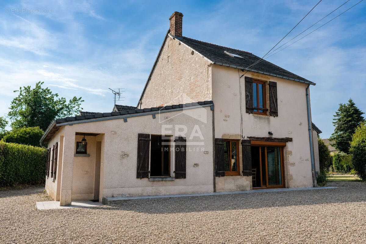 Maison à CHAUMOUX-MARCILLY