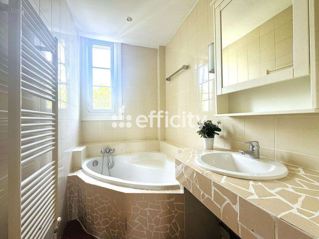 Appartement ancien - photo 16