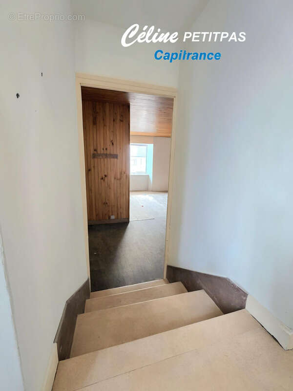 Appartement à MONTAUBAN-DE-BRETAGNE