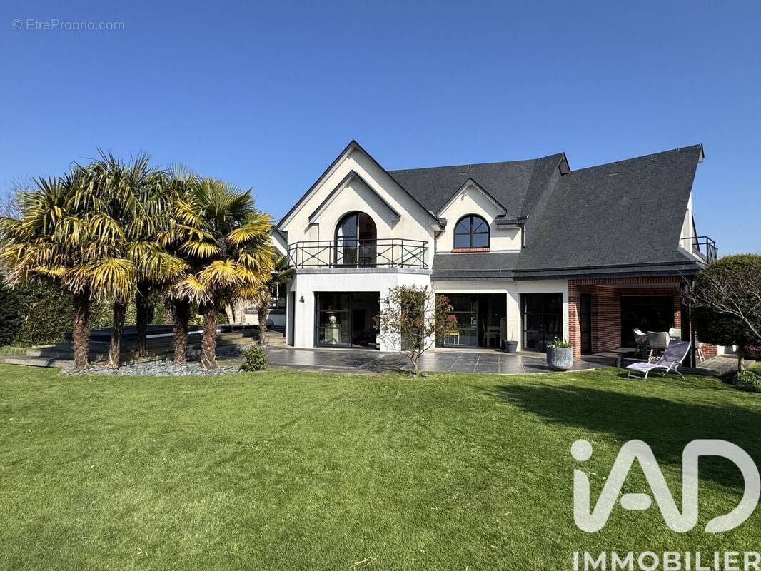 Photo 1 - Maison à FRANQUEVILLE-SAINT-PIERRE