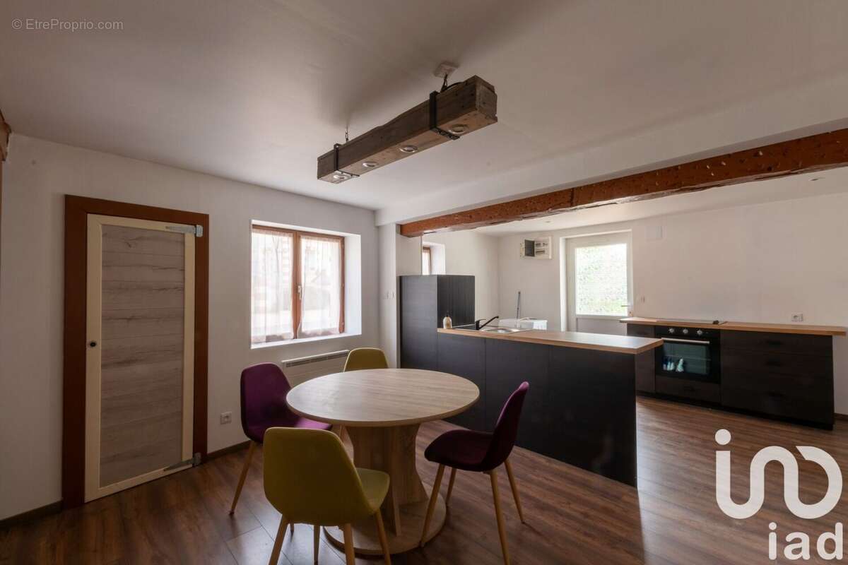 Photo 2 - Maison à DAMPIERRE-EN-BURLY